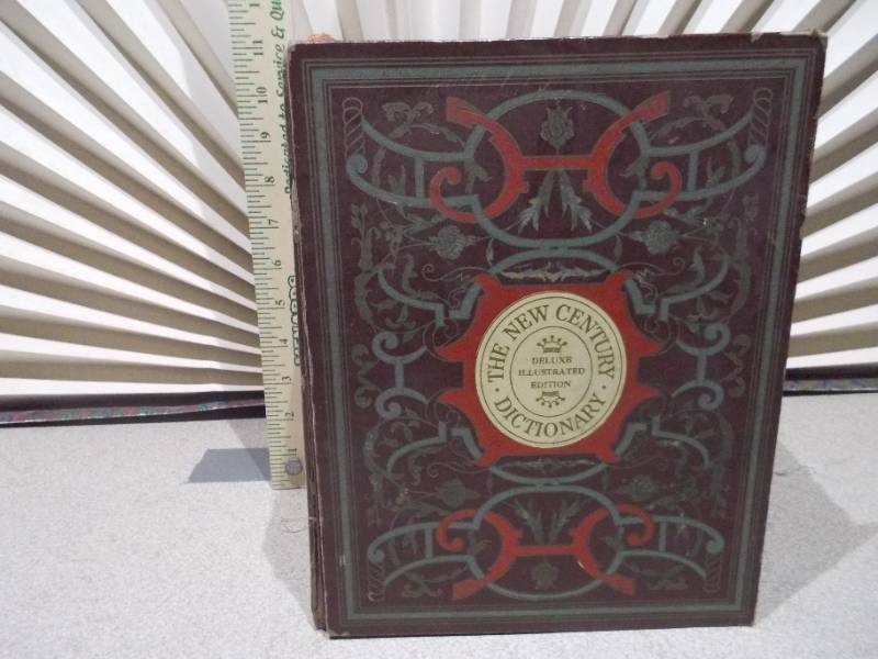 lot 147 image: This is a vintage copy of The New Century Dictionary of the English Language