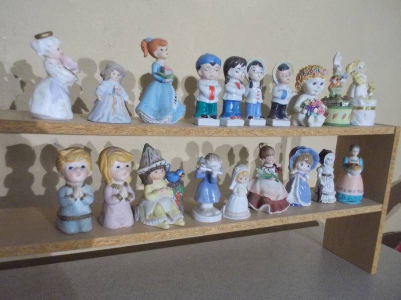 lot 205 image: Combined Assorted Unsold Lots