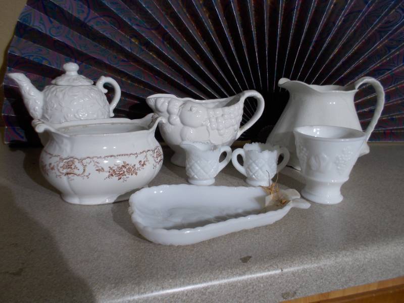 lot 218 image: Lots 200 to 250 are unsold items from 1st auction.