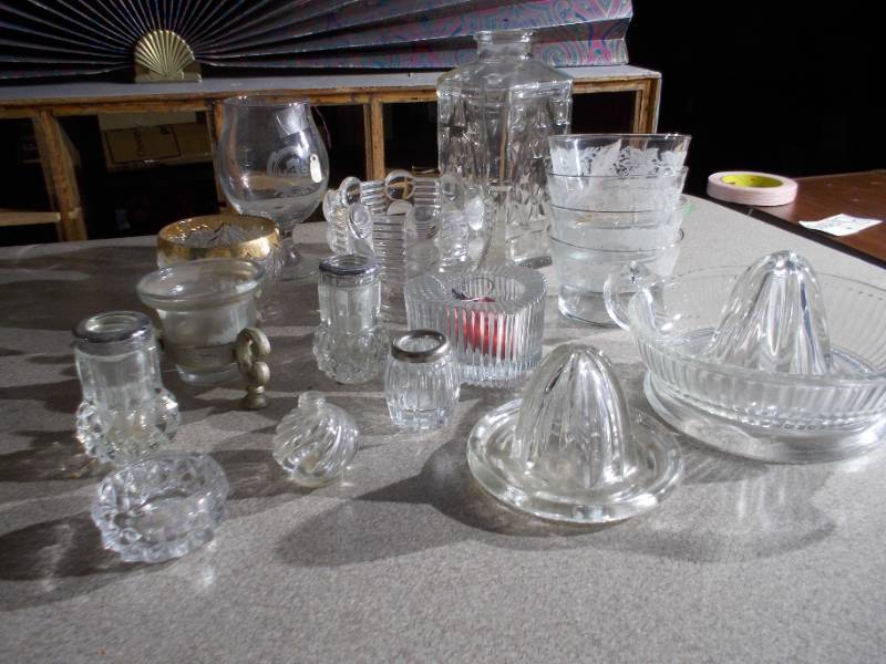 lot 248 image: Combined Assortment of Glass Items