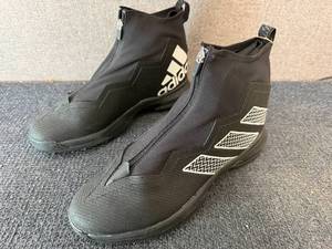 lot 80 image: Adidas Nasty Torsionfootball Cleats - Size 14