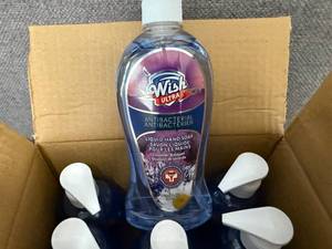 lot 88 image: 12Ct Of Lavender Scented Soap