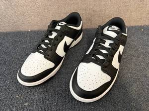 lot 50 image: Nike Dunks 9 - 7.5