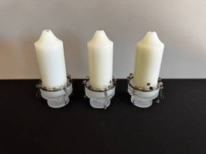 lot 5 image: Candle Holders Set of 3 With Beaded Wire Accents
