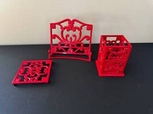 lot 44 image: Decor Set - Red Scrollwork Metal - 3 Pieces