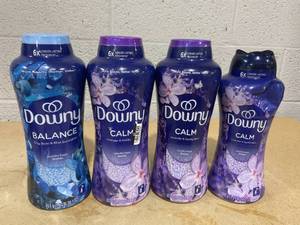 lot 119 image: LOT OF 4 Downy Calm & Balance Laundry Scent Booster Beads