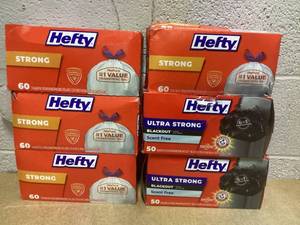 lot 207 image: LOT OF 6 Hefty Trash Bags (13 Gal.)