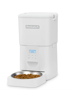 lot 65 image: PetSafe 8 Cup Dog and Cat Automated Feeder, Scheduled Meals, Healthy Eating With Portion Control
