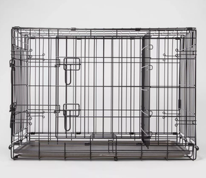 lot 92 image: Boots & Barkley Wire Collapsible Dog Crate - L - Black Dimensions 36 (L), 25 (H) x 23 (W),  Breed size Large (51-75 Pounds)