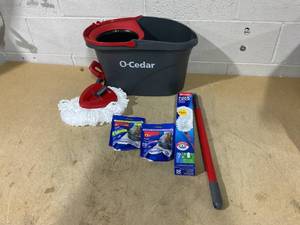 lot 166 image: O-Cedar EasyWring Spin Mop and Bucket System With O-Cedar Merchandise