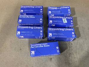 lot 175 image: LOT OF 7 up&up Cat Litter Drawstring Liners (XL-36x19 & L-30x18)
