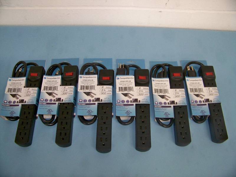lot 48 image: (6) Comprehensive CPWR-SP6-3B 6-Outlet Surge Protector with 3 Power Cord (Black) - NEW IN PACKAGING