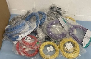 lot 36 image: LOT of NEW Network  Ethernet  Cat5  Cat6 Cables - Various Lengths & Colors