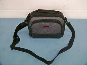 lot 43 image: Canon Camera  Video Recorder Bag