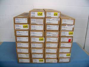 lot 76 image: (34) Extron Electronics 70-1065-06 Retractors USB 3.2 Type-A - NEW IN ORIGINAL BOXES