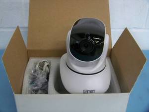lot 113 image: SecureNet SN-631PT1 Pan  Tilt Wireless Security Camera - NEW IN BOX
