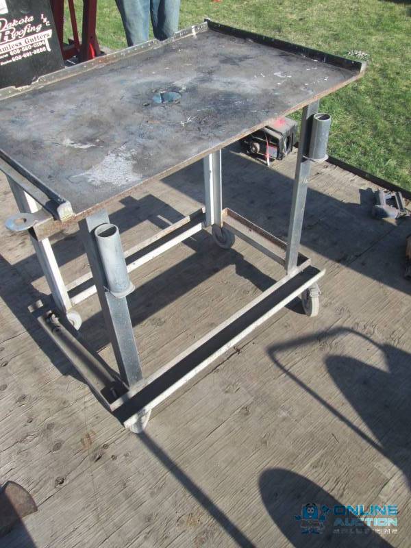 Rolling Welding Table