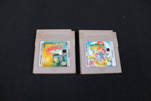 lot 36 image: Nintendo Game Boy Cartridges DMG-FUSA - F-1 Race & Super Mario Land 2 6 Golden Coins