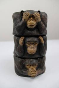 lot 69 image: Monkey Stackable Bowls - 3-Piece Set - Made in China