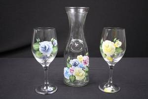 lot 94 image: Hand-Painted Floral Glass Decanter with 2 Rose Wine Glasses