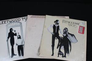 lot 158 image: Fleetwood Mac Vinyl LPs (Lot of 3)