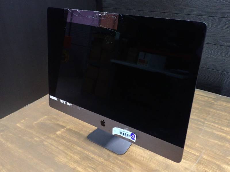Apple iMacPro1,1 A1862 // INTEL XEON W-2140B 3.2 Ghz
