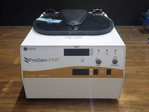 lot 65 image: Crown Aesthetics&nbspPROGEN PRP BOOST-2 FLEX  Power tested  Includes CAB-AC power&nbsp