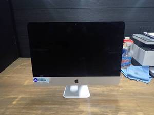 lot 15 image: Apple&nbspiMac18,2 A1418 MNDY2LLA &nbspINTEL(R) CORE(TM) I5-7400 CPU  3.00GHZ  16GB DDR4 SDRAM  1TB SSD  Includes IOS and CAB-AC power cable&nbsp