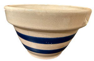 lot 47 image: Robinson Ransbottom Stoneware Mixing Bowl