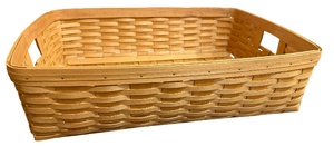 lot 77 image: Vintage Bread Basket - Bradford Basket Co.