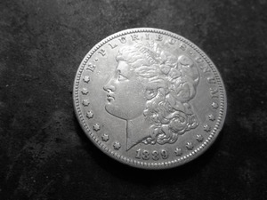 lot 20 image: 1889 O Morgan Silver Dollar