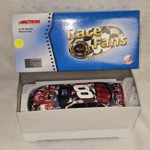 lot 7 image: 124th Scale Action Stock Car Nascar DieCast