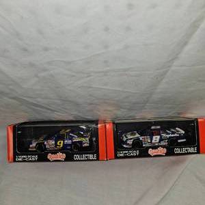 lot 3 image: (2) 143rd Scale Nascar Quartzo Collectible
