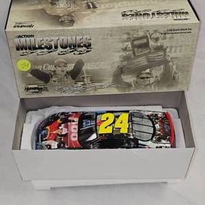 lot 26 image: 124th Scal Action Milestones Stock Car Nascar Die Cast