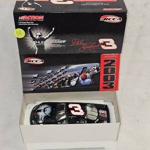 lot 30 image: 132nd Scale Action Stock Car Nascar Die Cast
