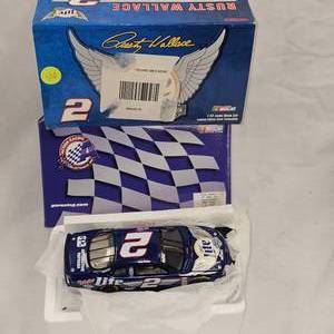 lot 36 image: 132nd Scale Action Stock Car Nascar Die Cast