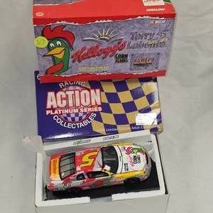 lot 37 image: 132nd Scale Action Stock Car Nascar Die Cast
