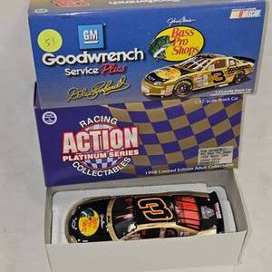 lot 51 image: 132nd Scale Action Stock Car Nascar Die Cast