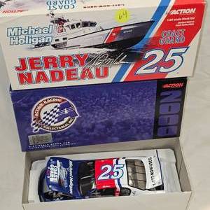 lot 64 image: 124th Scale Action Stock Car Nascar Die Cast