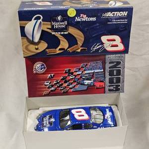 lot 67 image: 124th Scale Action Stock Car Nascar Die Cast