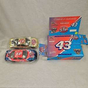 lot 110 image: 50th Anniversary Nascar 124 Car Set-2, Serial #0628