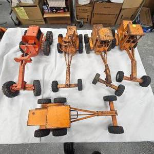 lot 190 image: Lot of StructoTonka Road Graders