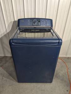 lot 2 image: Kenmore Elite Oasis HT Top-Load Washer
