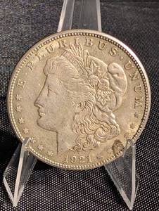 lot 47 image: Morgan Silver Dollar 1921 - S Mint - One Dollar Coin