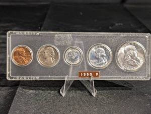 lot 57 image: Whitman 1960 United States Mint Coin Set (P Mint) - 5-Coin Collection