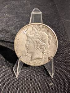 lot 88 image: 1922-S Peace Dollar 90% Silver