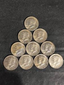 lot 95 image: Kennedy Half Dollars 1964 90% Silver (Lot of 10)