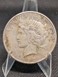 lot 107 image: 1923 Peace Dollar