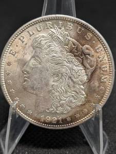 lot 118 image: Morgan Silver Dollar 1921