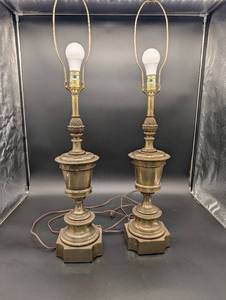lot 207 image: Stiffel Brass Table Lamps - Pair with Harp Shade Supports